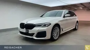 BMW 530 e A xD Tou LCProf,Laser,AHK,HUD,Pano,19"