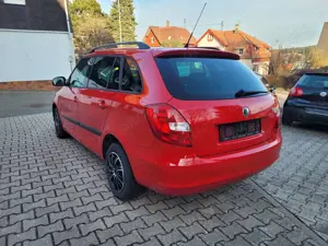 Skoda Fabia Fabia 1.2 HTP Combi Elegance Bild 5
