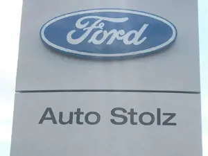 Ford Kuga ST-Line, ACC, Bi-Xeneo, Navi, AHK schwenkb., RFK