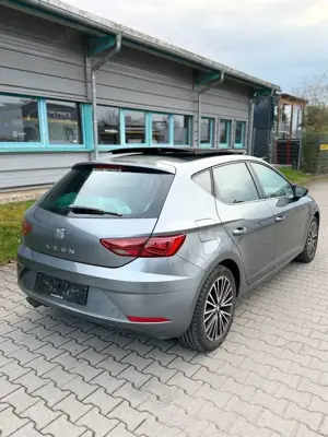 SEAT Leon FR Xcellence Limousine*Schalter*Leder Bild 2