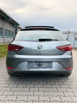 SEAT Leon FR Xcellence Limousine*Schalter*Leder Bild 3