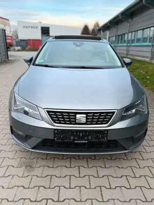 SEAT Leon FR Xcellence Limousine*Schalter*Leder Bild 5