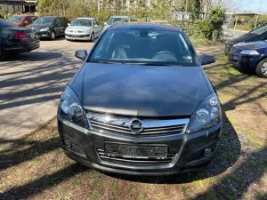 Opel Astra Astra 1.6 Caravan Easytronic Selection 110 Jahre