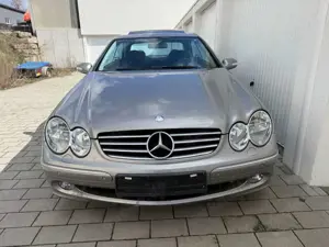 Mercedes-Benz CLK 270 CDI AVANTGARDE Automatik Bild 3