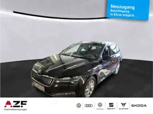 Skoda Superb Combi 2.0 TDI Style 4x4 AHK+NAVI+ACC+LED