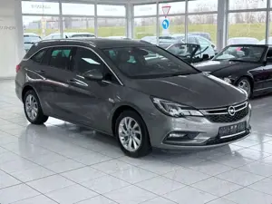 Opel Astra K Sports 1.6L+Lenkr/Sitzheizg+Navi+Kamera