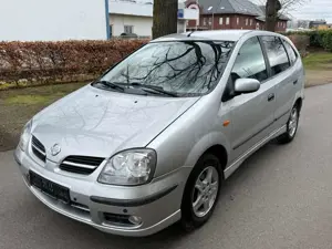 Nissan Almera Tino :Automatik/Euro4/Klima/Kamera