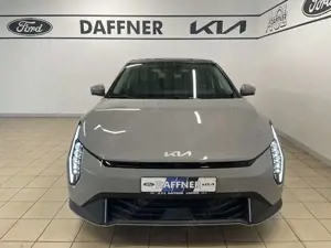 Kia EV4 150 kW Earth El. Panodach Navi Digitales Cockpit 3 Bild 4