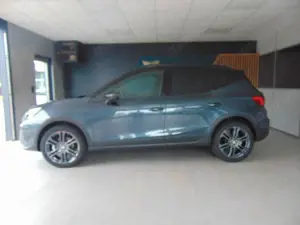 SEAT Arona Arona FR 1.0 TSI DSG *NAVI*SHZ*PDC Bild 2