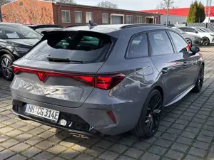 CUPRA Leon ST VZ Black Edition 1.5 e-HYBRID DSG Bild 5