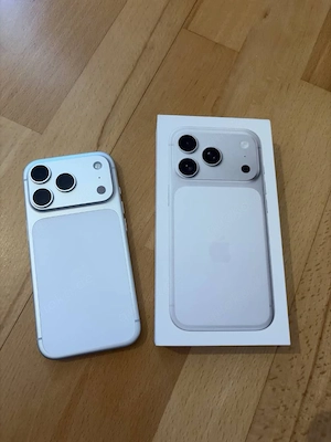 Apple iPhone 17 Pro 256GB Silber WIE NEU