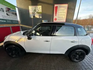 MINI Cooper Countryman Cooper Bild 4
