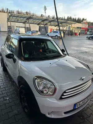 MINI Cooper Countryman Cooper Bild 2