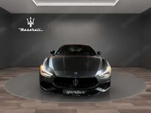 Maserati Ghibli SQ4 GranSport*Facelift* Bild 3