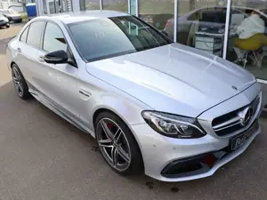 Mercedes-Benz C 63 AMG 63 S AMG Performance Distr. 360° HUD Bild 4
