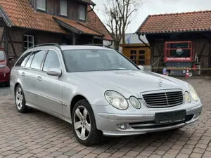 Mercedes-Benz E 320 T CDI, Avantgarde, Klima, AHK