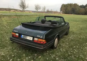 Saab 900 Bild 2