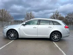 Opel Insignia Sports Tourer ,TÜV, OPC-Line, Zahnriemen Bild 3