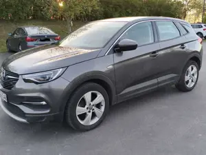 Opel Grandland X 1.2 AUTOM.*INNOVATION*AHK TOP-Ausstattung