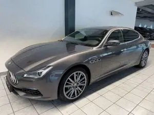 Maserati Quattroporte GranLusso Diesel S-Close 360° Skyho