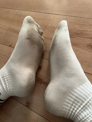 socken (auch getragene auf wunsch)