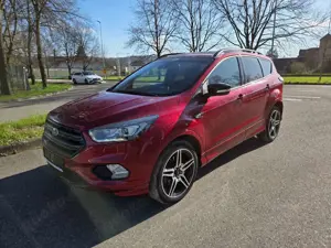Ford Kuga ST-Line / 4x4 /Automatik / 2.0 TDCI /Pano /AHK