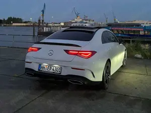 Mercedes-Benz CLA 180 CLA 180 7G-DCTAMG Line
