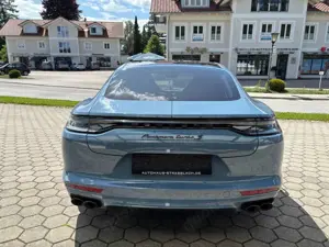 Porsche Panamera Turbo S INNO PTS FARBE BURMESTER PANO 21LM VOLL! Bild 3