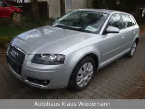 Audi A3 1.4 TFSI Attraction SB - 2.Hd./orig. 44 TKM