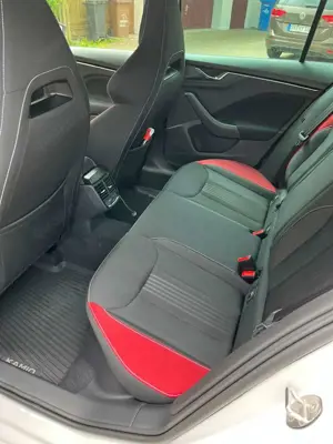 Skoda Kamiq Kamiq 1.5 TSI DSG Monte Carlo Bild 5