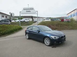 BMW 118 i Limousine 3-trg *Xenon*Navi*Klimaaut.*Sport Bild 2