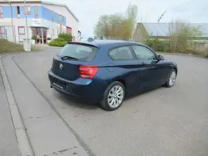 BMW 118 i Limousine 3-trg *Xenon*Navi*Klimaaut.*Sport Bild 3
