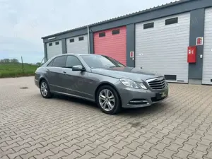 Mercedes-Benz E 350 Limousine E 350 CDI 4Matic,1HAND TOP GEPFLE