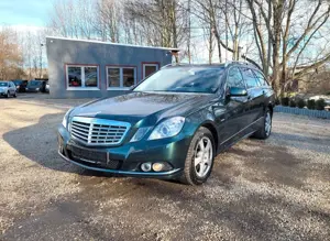 Mercedes-Benz E 250 T CGI Elegance*Navi*SZH*8xLMF*Temp*HU:4/28
