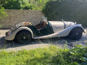 Morgan Plus 8