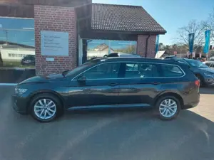 Volkswagen Passat Variant 2,0 TDI Business DSG*NAVI*Kamera* Bild 2