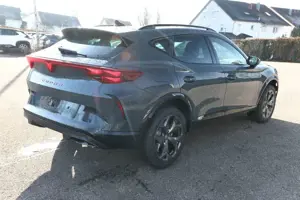 CUPRA Formentor DSG 4Drive AHK SHZ ACC 3ZClim DigC 18Z Bild 3