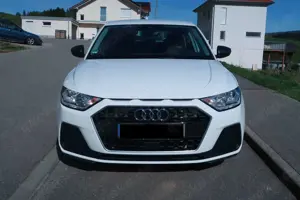 Audi A1 A1 Sportback / Citycarver 25 TFSI Sportback advanc Bild 2