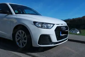 Audi A1 A1 Sportback / Citycarver 25 TFSI Sportback advanc Bild 4