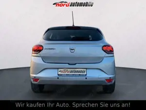 Dacia Sandero Bild 3