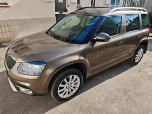 Skoda Yeti 4x4,1.Hand, Automatik, neue Zahnriemen, Reifen