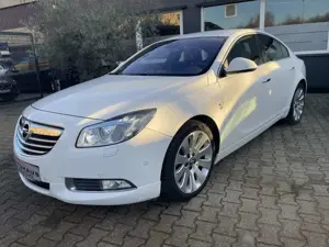 Opel Insignia 2.0 Turbo OPC-LINE Cosmo 4x4 Weiss 2.H S-Heft Top