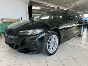 BMW 320 e Touring*HU-AU NEU*