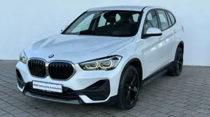 BMW X1 sDrive18d A CAM/NAV/LED/DAB/TEMPO/SH/LHZ Bild 2