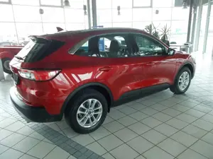 Ford Kuga Kuga 1.5 EcoBoost TITANIUM Bild 3