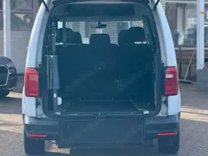 Volkswagen Caddy Maxi  Behindertengerecht-Rampe
