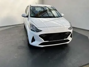 Hyundai i10 FL (MY25) 1.0 Benzin (63 PS) 5-AMT 2WD Trend Navi
