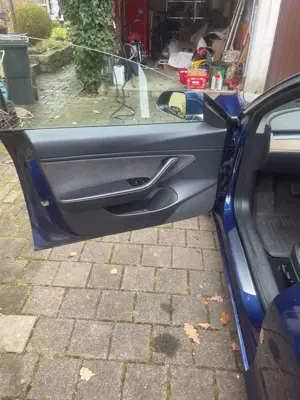 Tesla Model 3 Bild 3