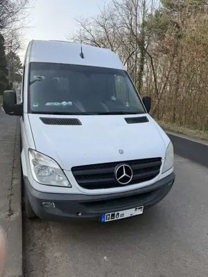 Mercedes-Benz Sprinter Das Auto ist in einem sehr guten Zustand. Der Moto Bild 4