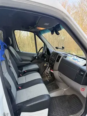 Mercedes-Benz Sprinter Das Auto ist in einem sehr guten Zustand. Der Moto Bild 5